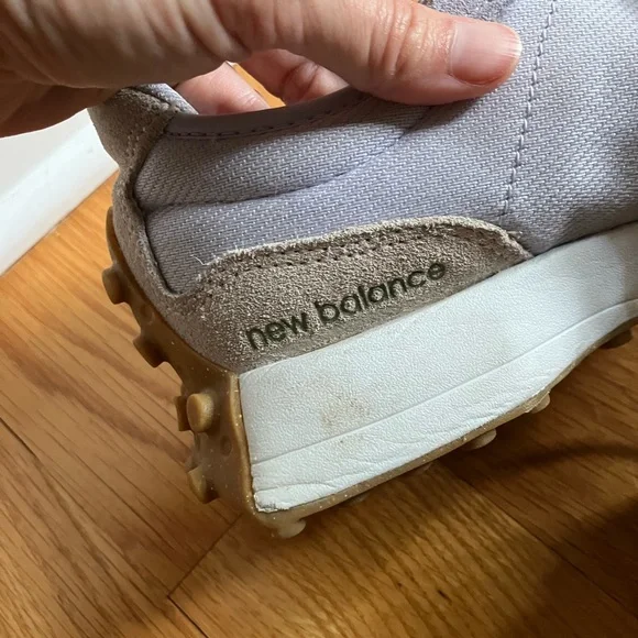 New Balance 327 Lavender Retro Sneakers - Picture 7 of 9